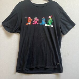 Roots Colorful Beaver Parade T shirt Sz L